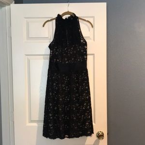 Banana Republic Lace Dress. Great used condition!